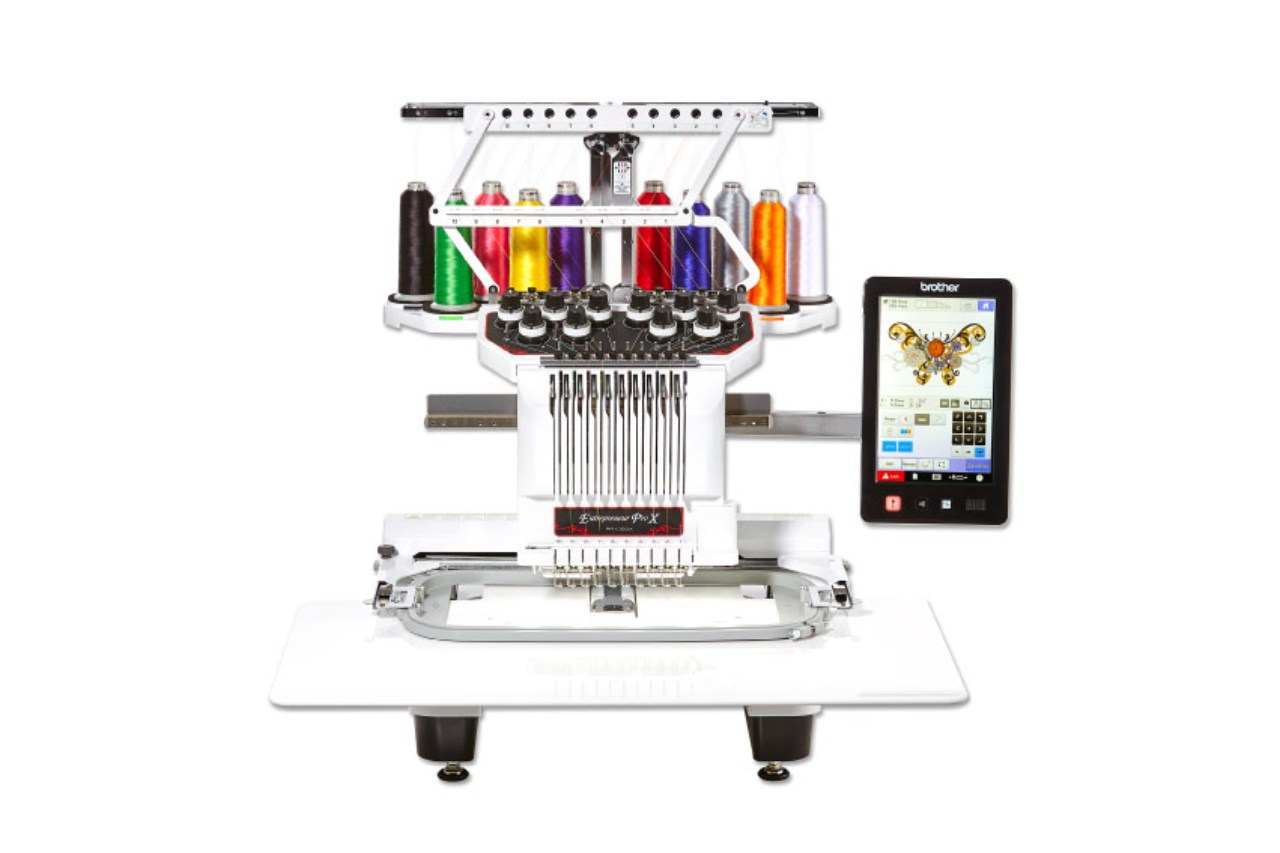 <p>The Brother PR1055X embroidery machine presented by Gnoato Lino can work on all fabrics and special accessories such as shoes, socks or belts</p>
